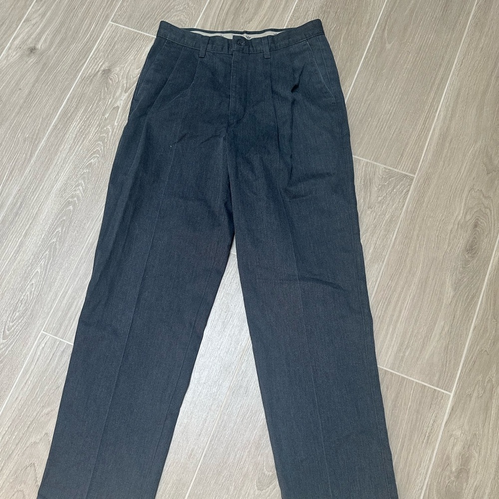 Dockers grey slacks 31x32